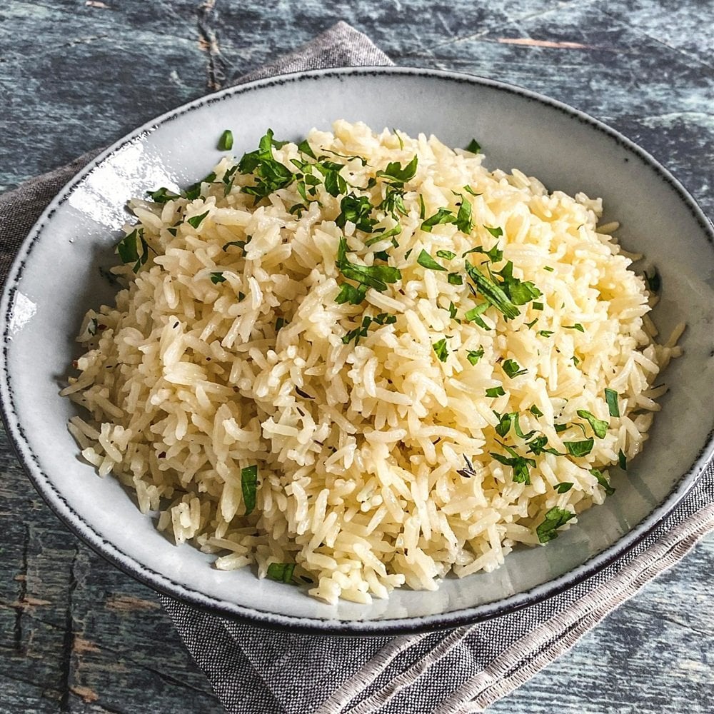 Foolproof Flavored White Rice Recipe with Butter and Lemon